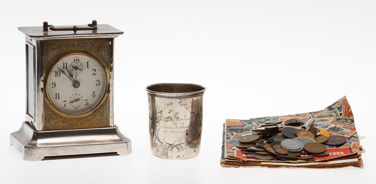 DIVERSE, mynt, frimärken, VAS, silver, Samuel Pettersson, Linköping 1883, vikt ca 92,6 gram, BORDSUR, omkr 1900.