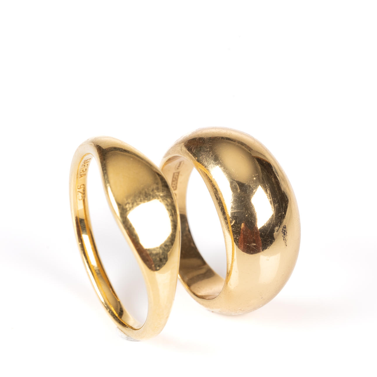 RINGE, 2 stk, Forgyldt sterlingsølv, Safir.