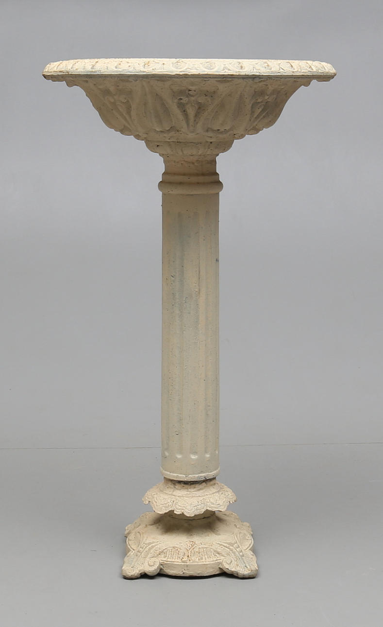 FÅGELBAD, gjutjärn, 2000-tal.