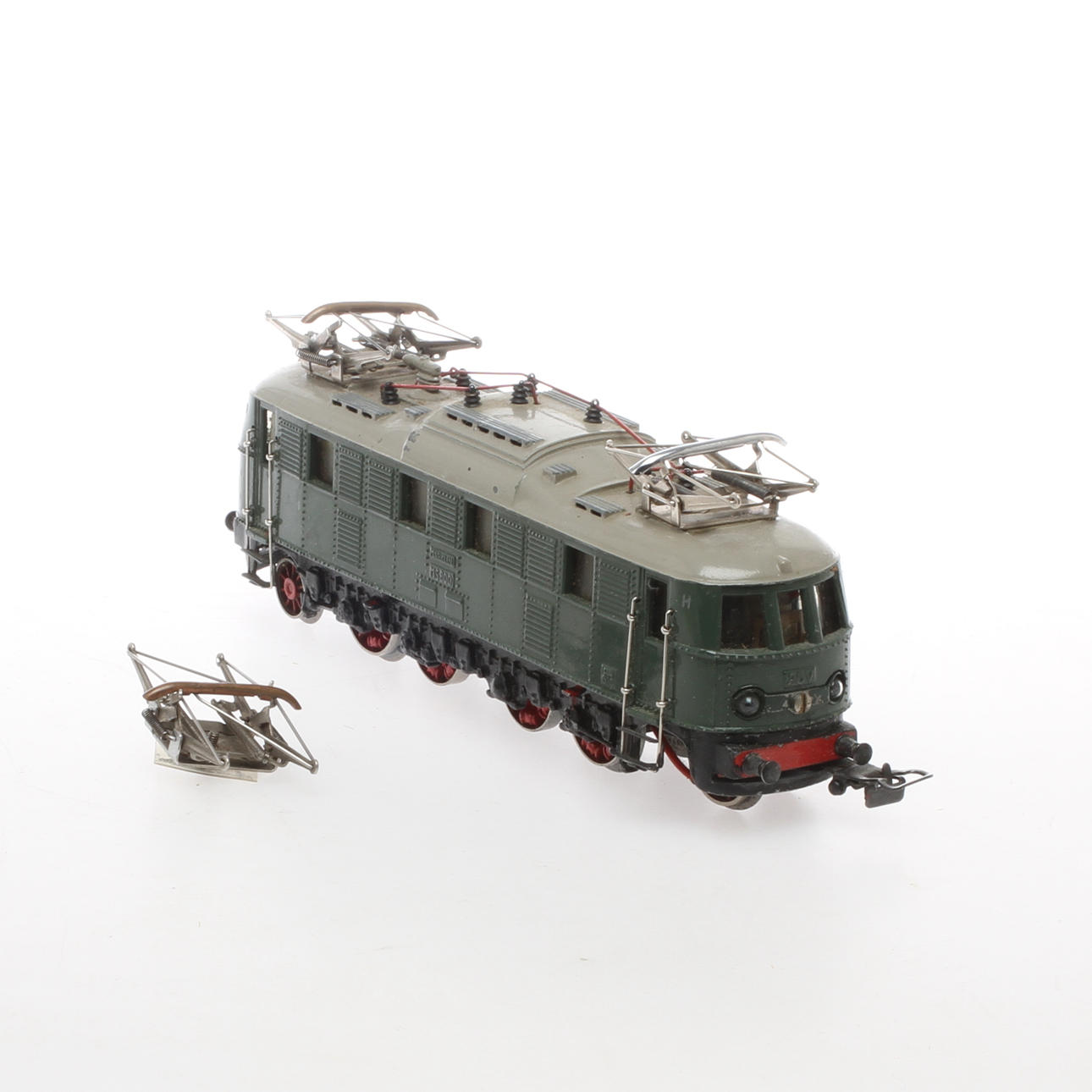 MÄRKLIN lok MS 800.