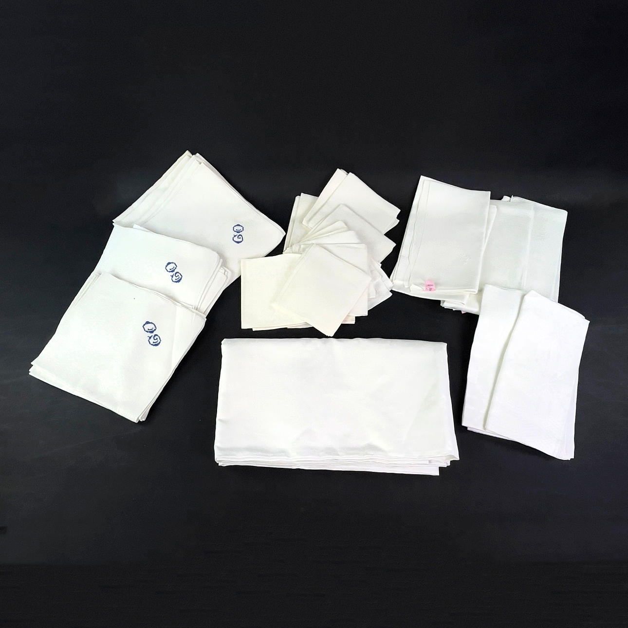 LOT LINEN, lærred/håndklæder/servietter, 37 stk.