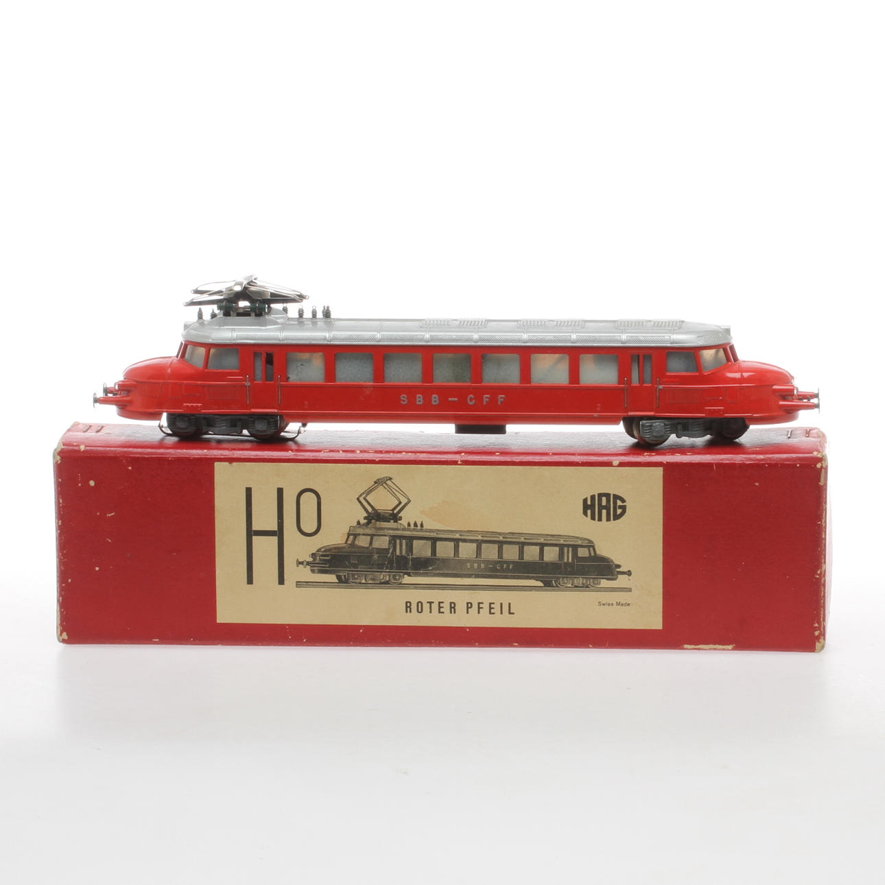 Modelltåg HAG Röda pilen i originalkartong.