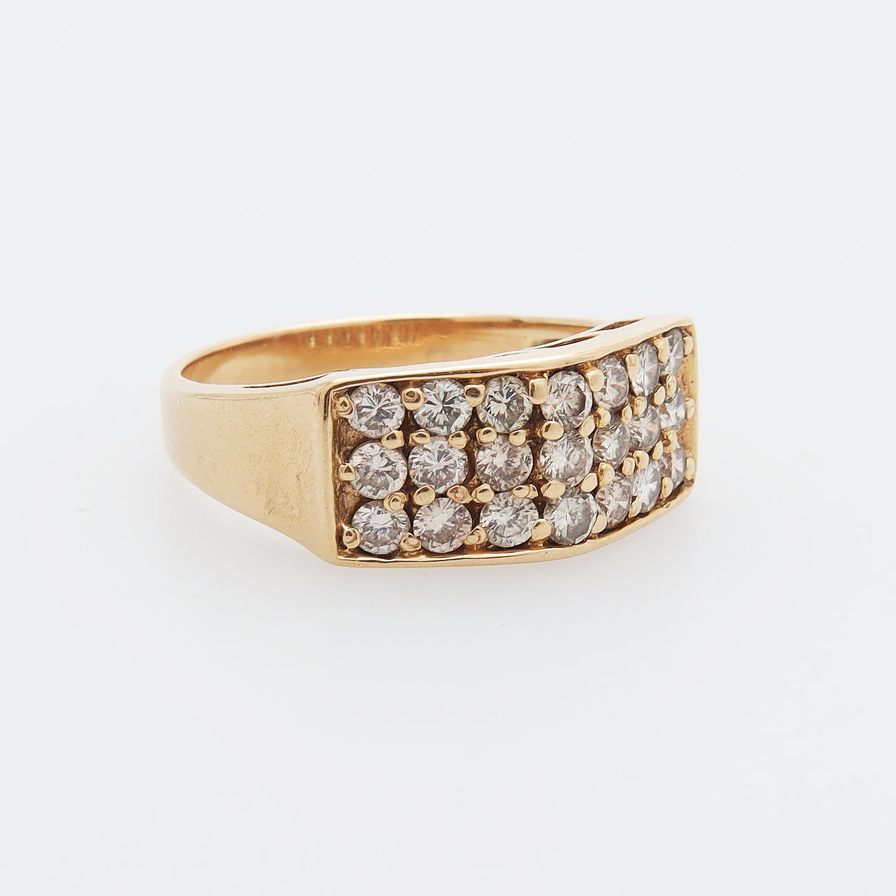 RING med vita stenar, guld 18K, totalvikt 4,14 gram. Smycken ...