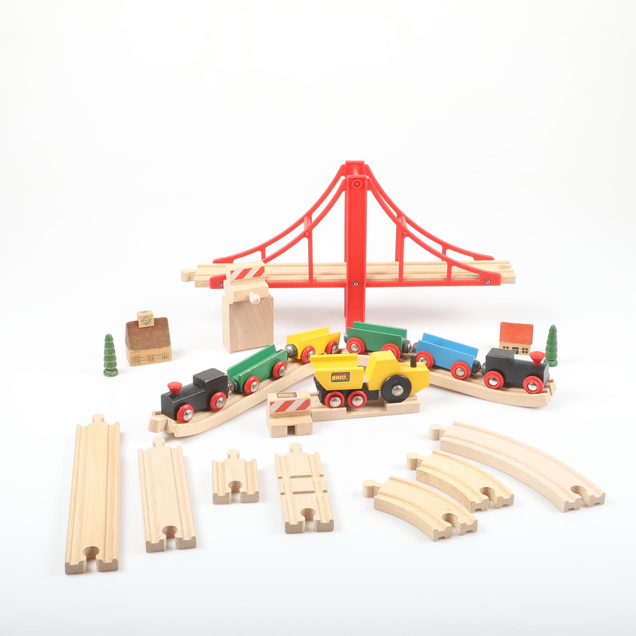 JUNARATA, puu, Brio, Osby.