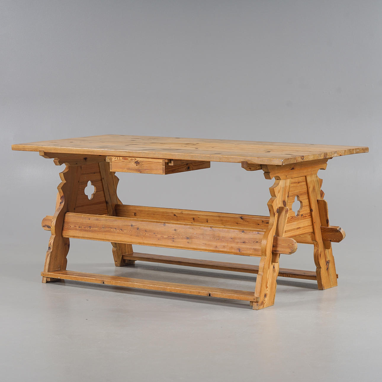 BENT TABLE Mid 20th century.