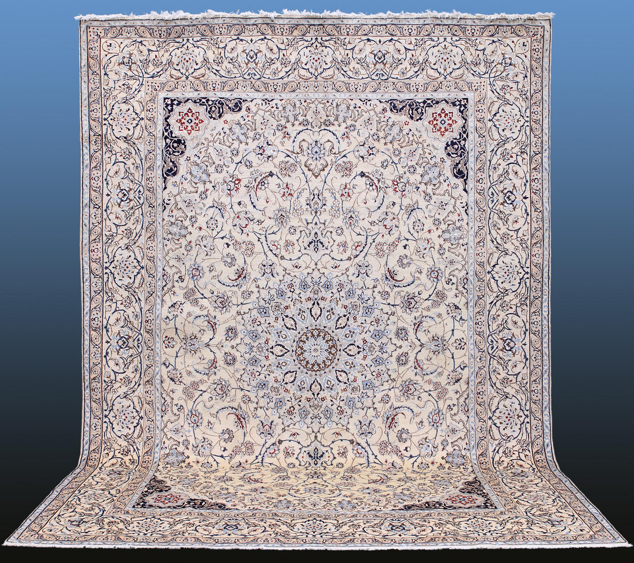 MATTA, Persisk, Nain med silkesinslag (fine), 9la, 410 x 295 cm.