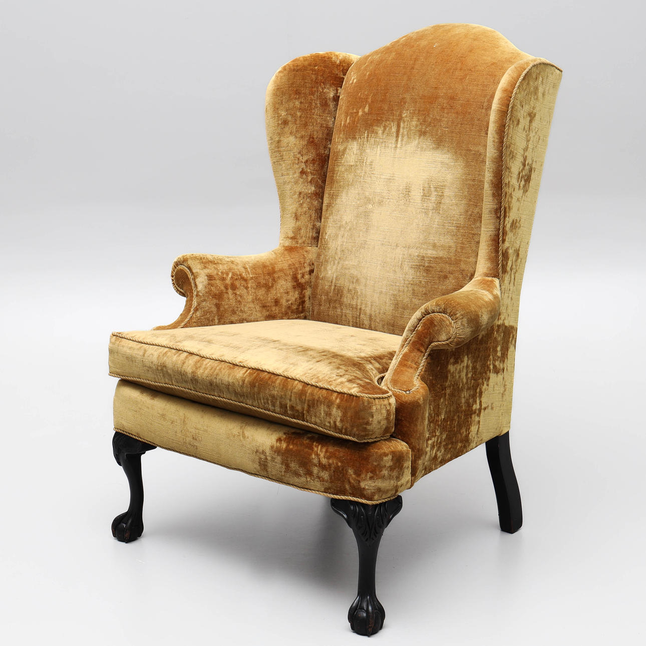 FÅTÖLJ, öronlappsfåtölj, plysch, 2000-tal.