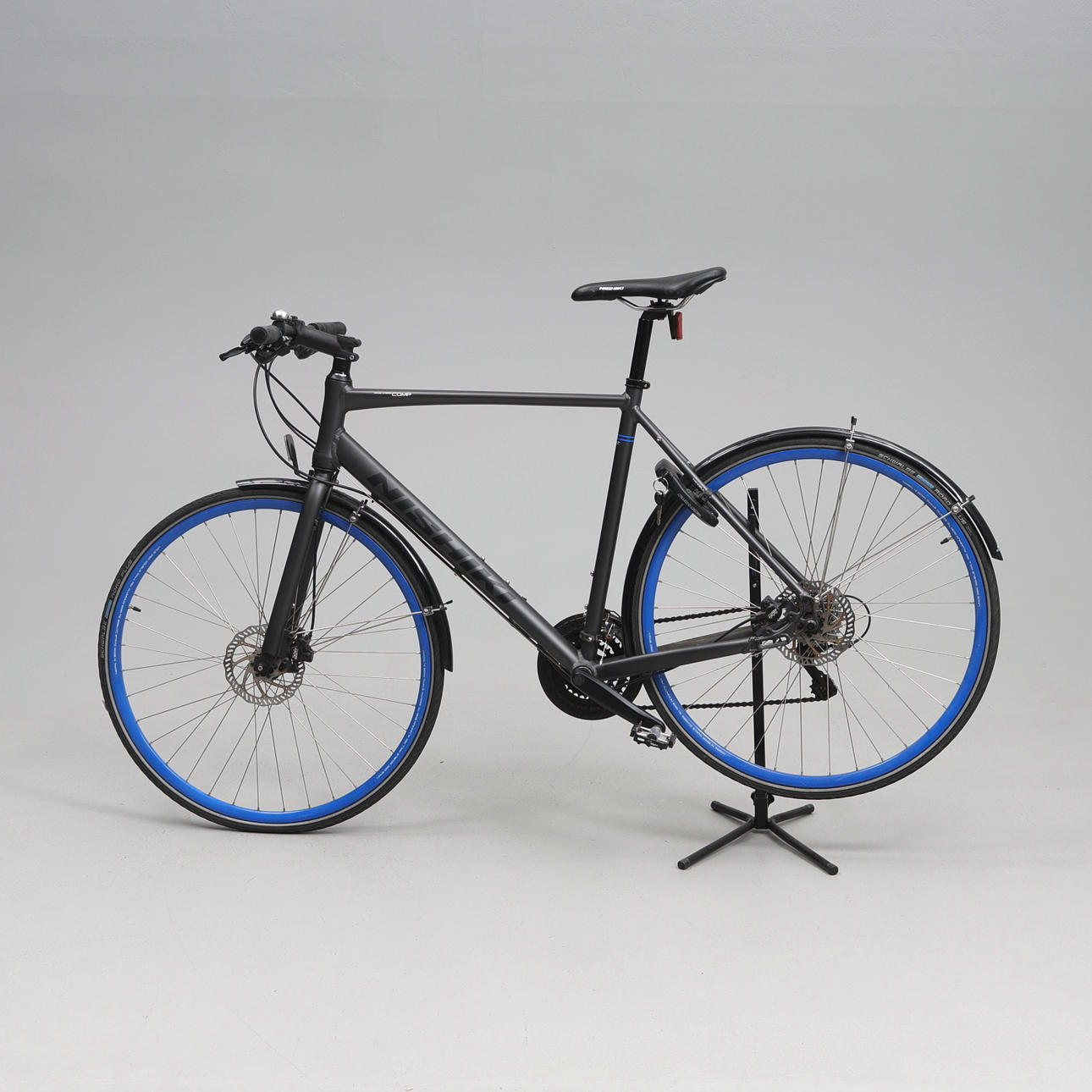 FAHRRAD. Nishiki Company.