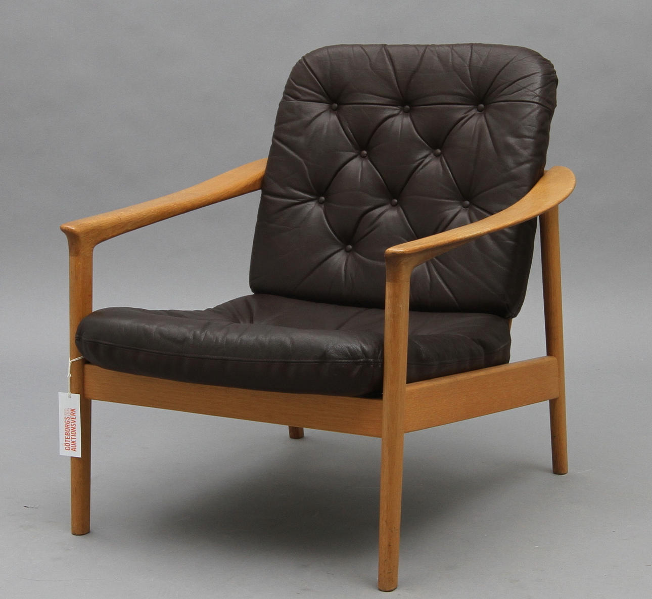 FÅTÖLJ, Folke Ohlsson, Bodafors. 1900-talets mitt.