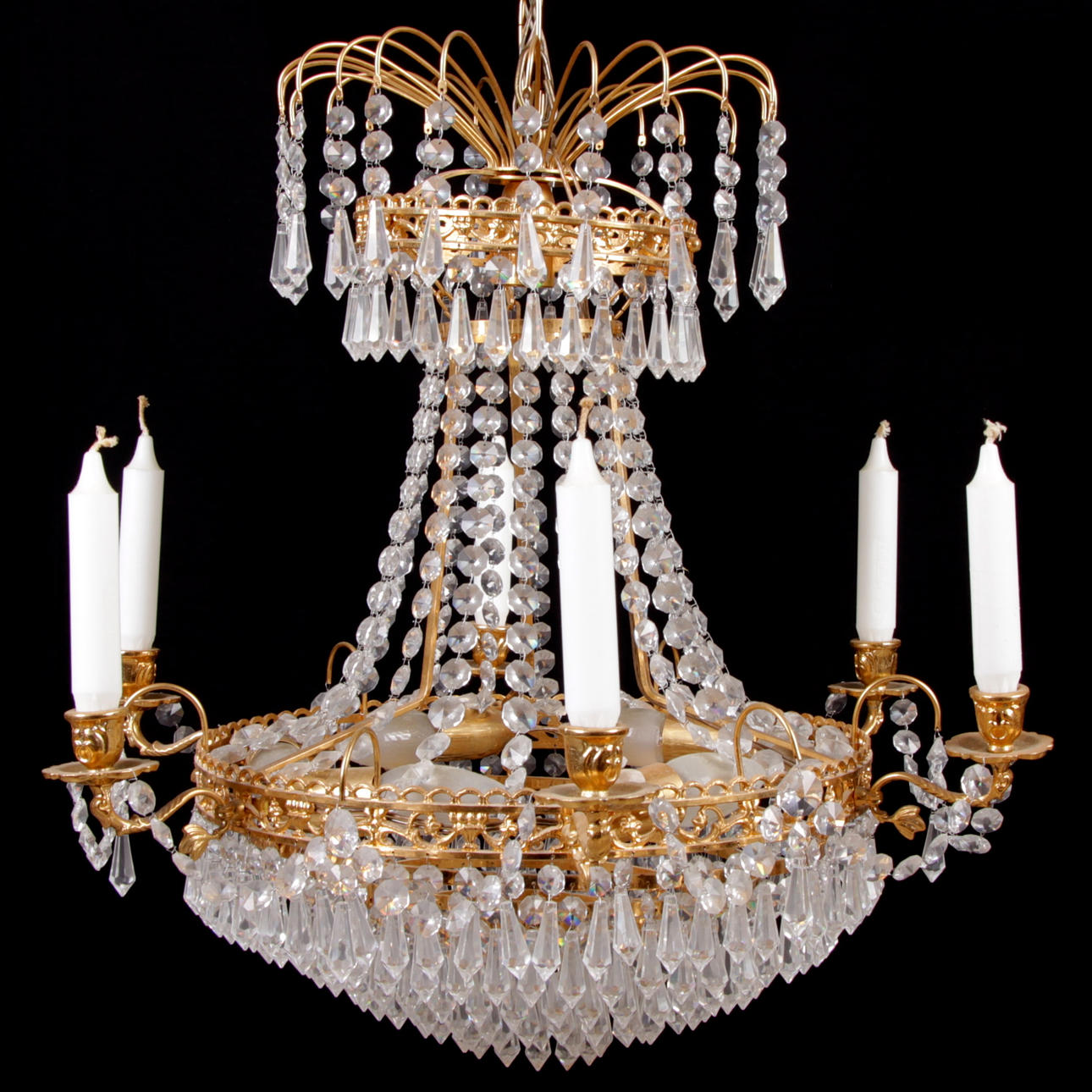 LJUSKRONA, gulmetall samt prismor, 1900-talets andra hälft.