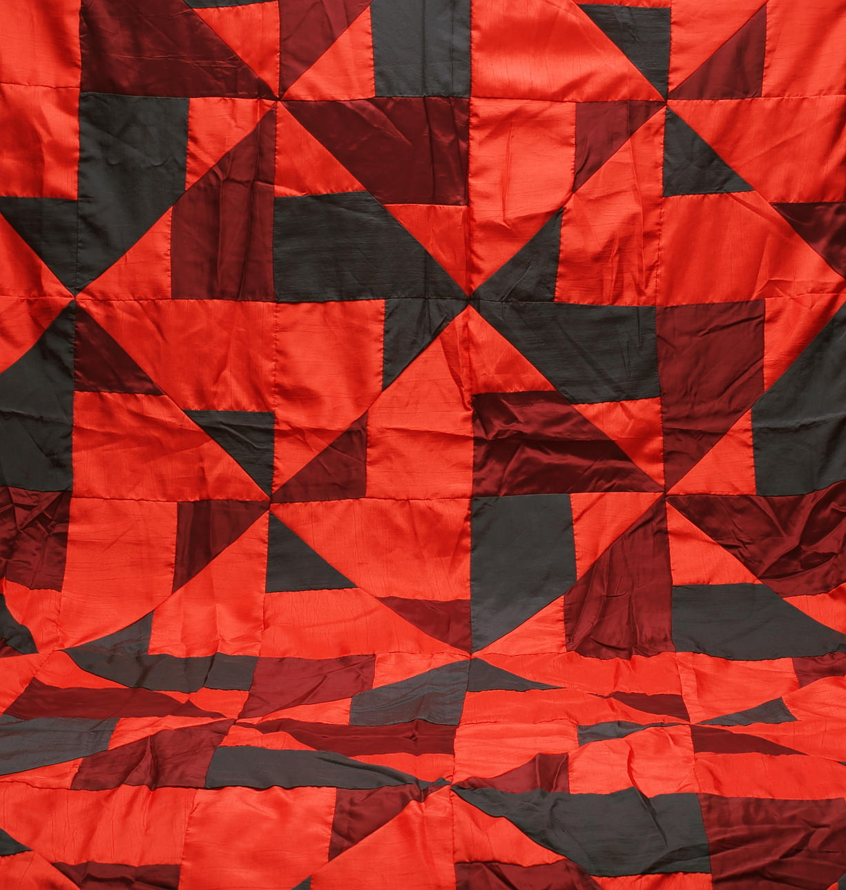 ÖVERKAST, siden/viskos, bargelloteknik, 220 x 200 cm.