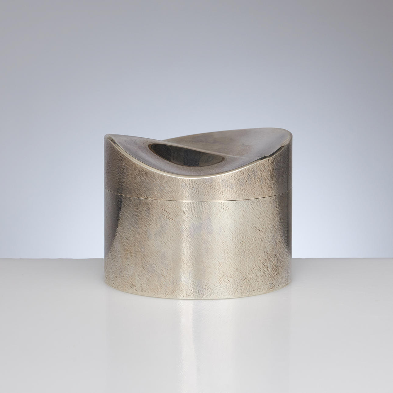 REY URBAN. lockask, silver, Stockholm, 1976, signed.