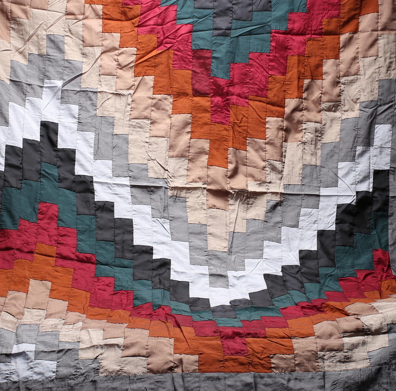 ÖVERKAST, siden/viskos, bargelloteknik, 200 x 160 cm.