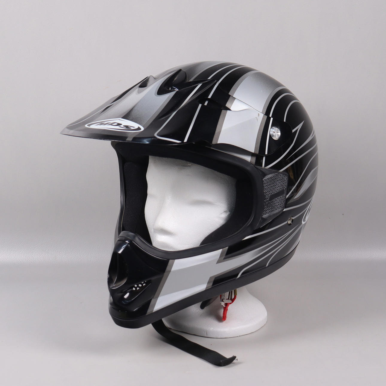 MDS, motorcycle helmet, size XL, unworn.
