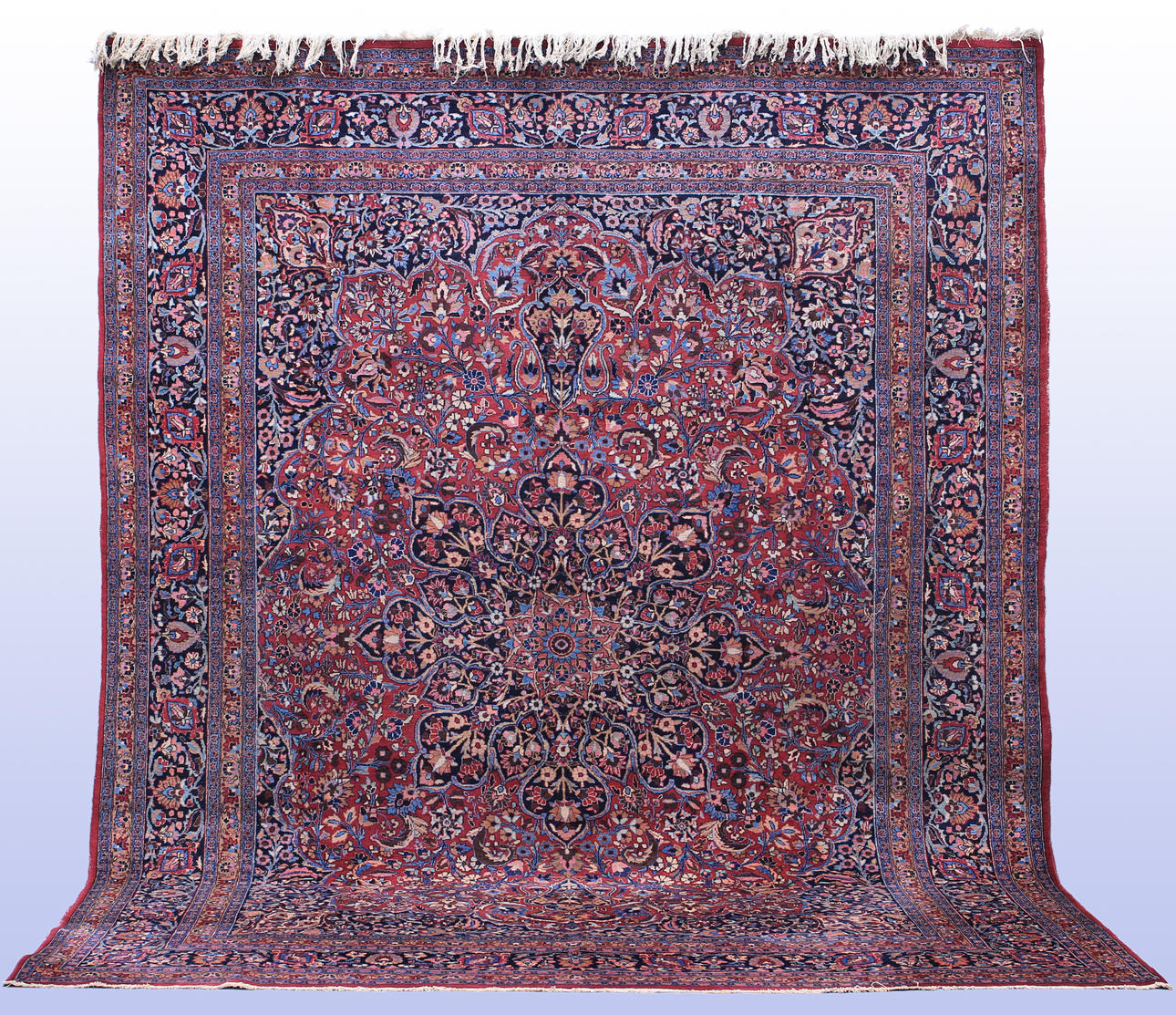 MATTA, Persisk, semiantik, Meshed, 395 x 310 cm.