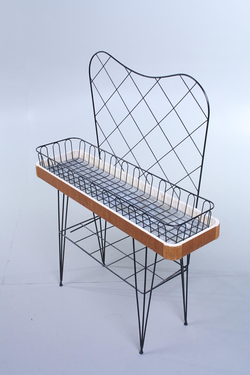 BLOMSTERBORD OCH STÄLLNING, stringmodell, 1950/60-tal.