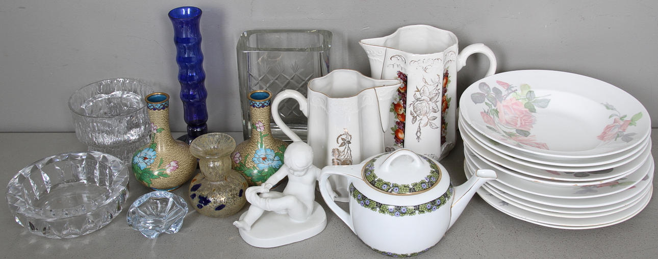 DIVERSE, linnedukar, keramik, glas, VASER, ett par, cloissone, Kina.