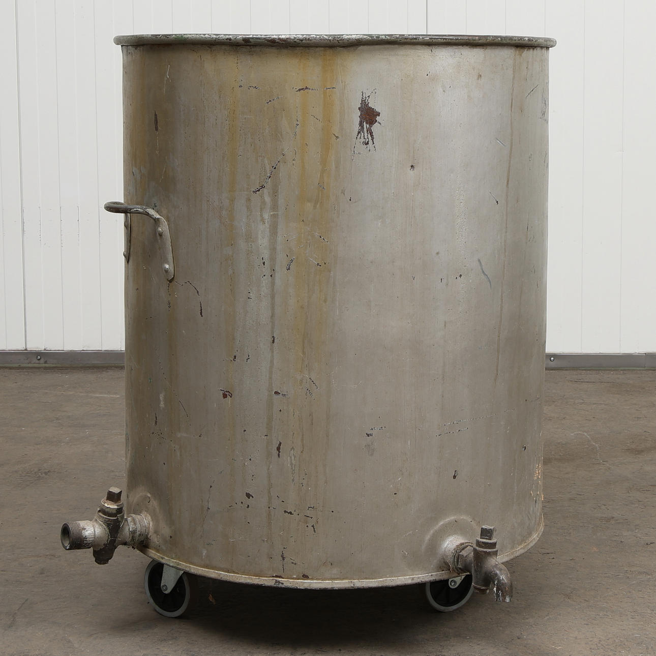 TUNNA, koppar, med tappkran.