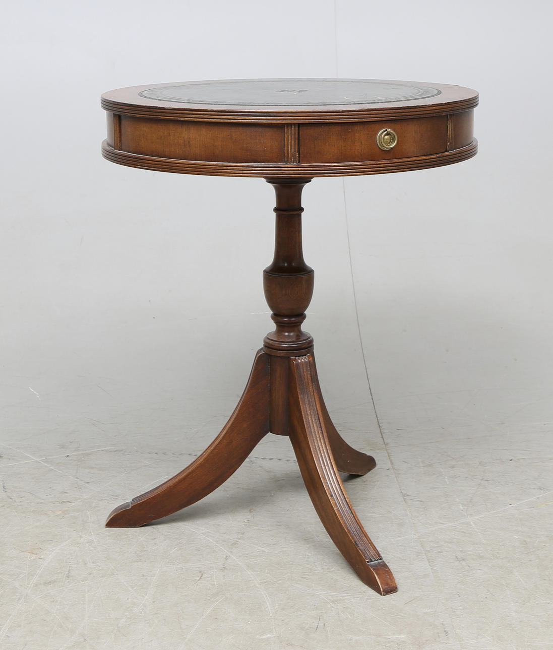 BORD, Bevan-Funnell, England, 1900-talets andra hälft.