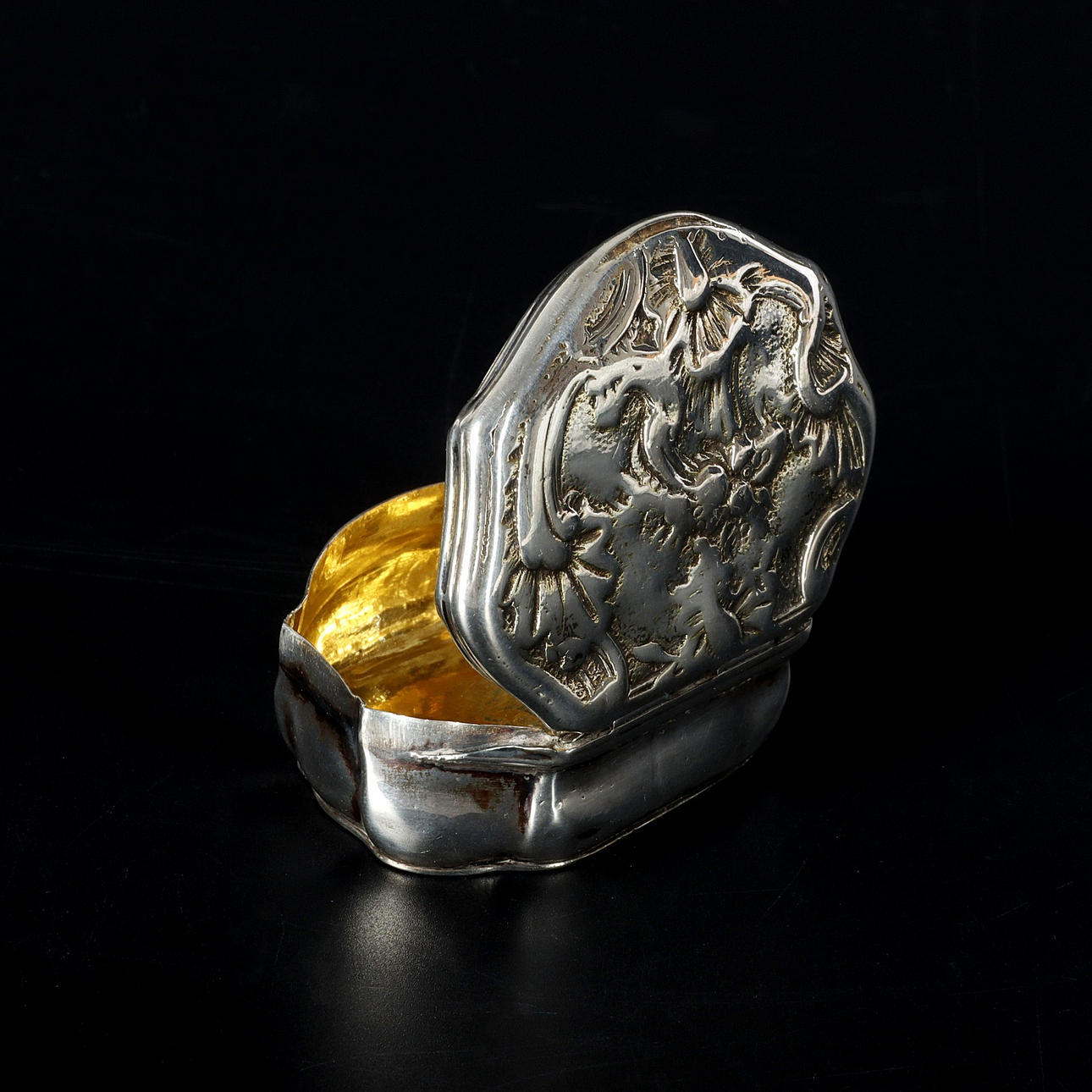 A silver box with gilding, 18th century.