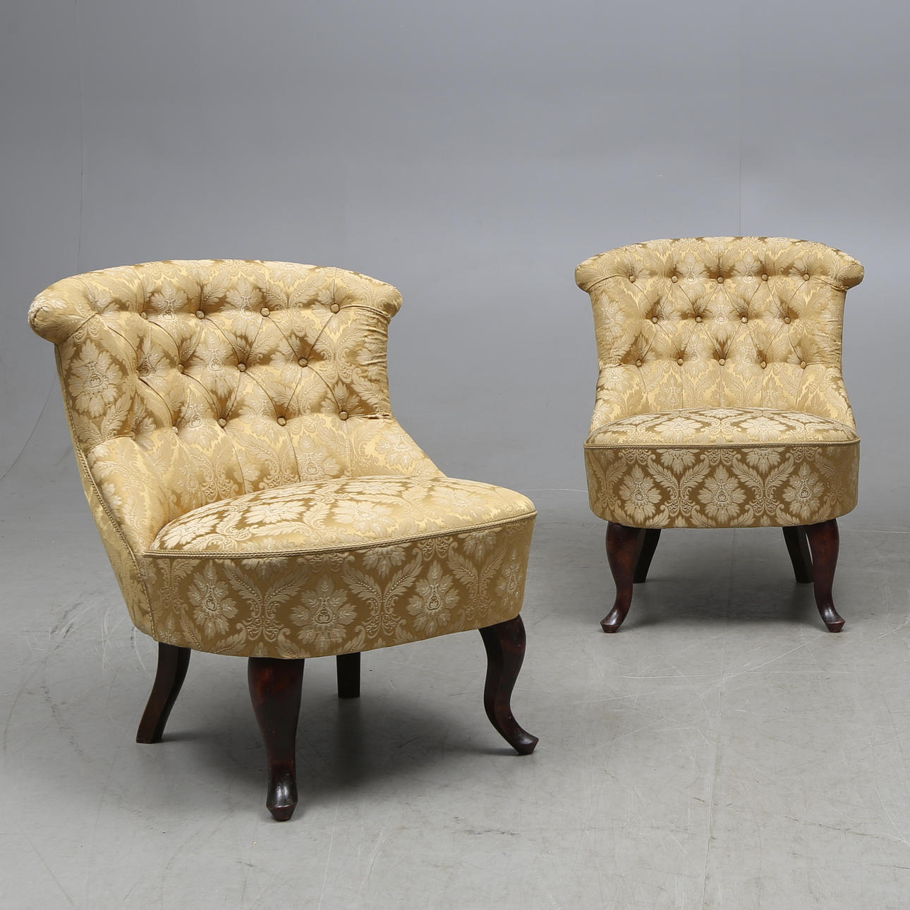 FÅTÖLJER, ett par, nyrokoko, sent 1800-tal.