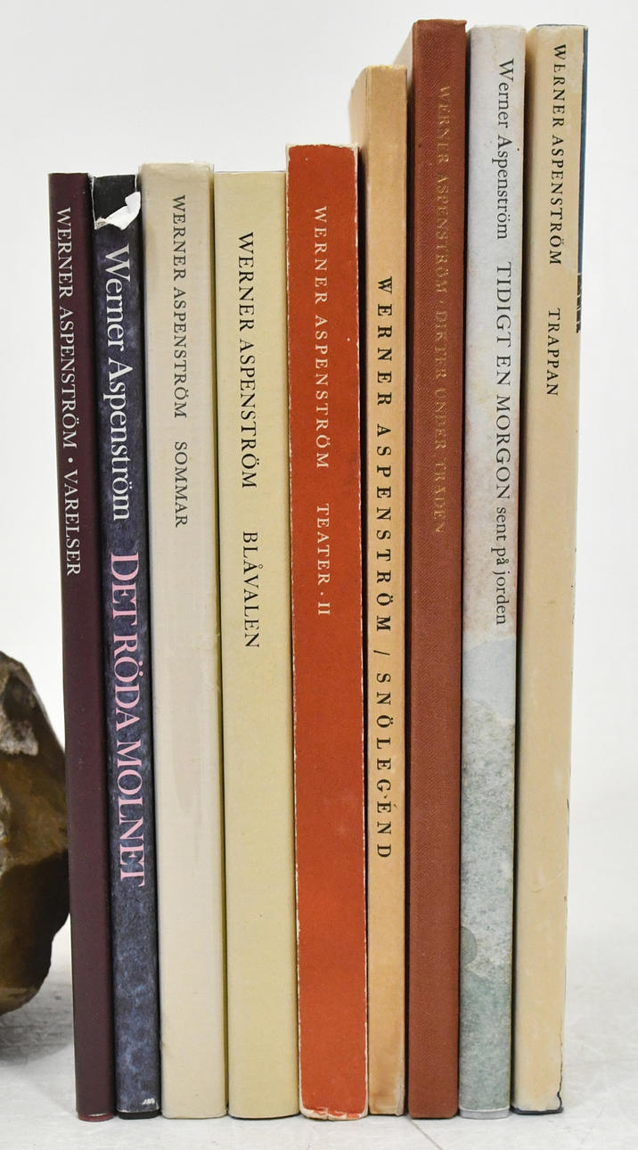 Böcker av Werner Aspenström. 9 volymer.