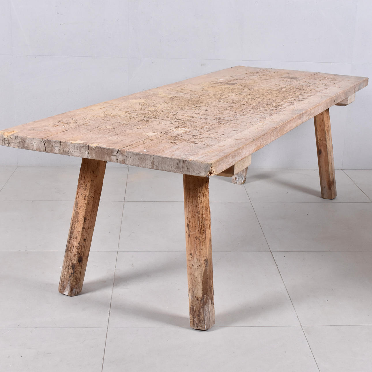 A pine worktable, 18th/20th century.