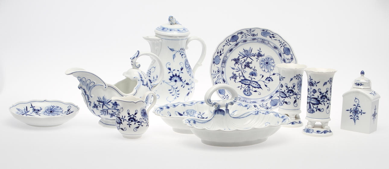 MAT och KAFFESERVIS, 36 delar, blåvit dekor, Meissen.