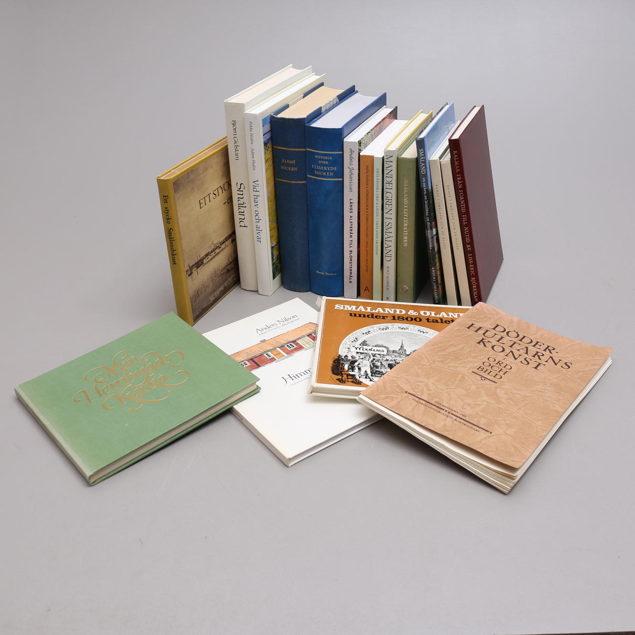 BÖCKER, 18 st, Småland/Stranda härad, 1900/2000-tal.