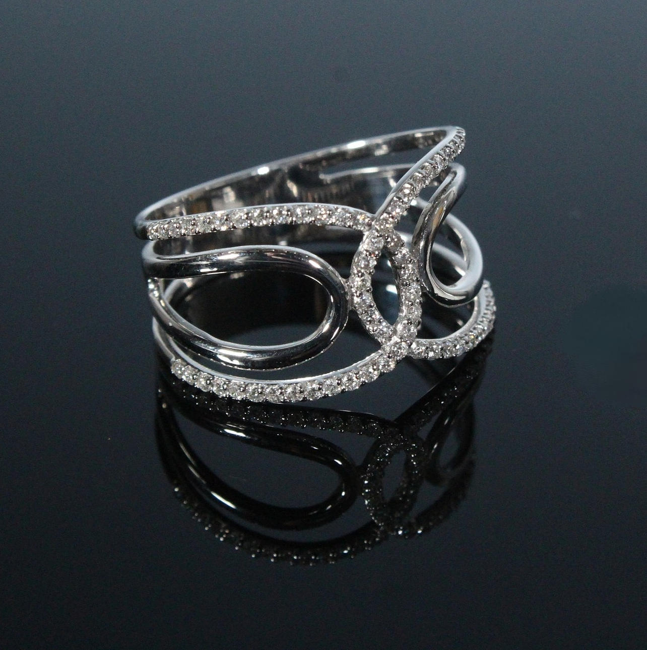 MASI GIOLELLI. Ring, 750 hvidguld, diamanter, 0.35ct.