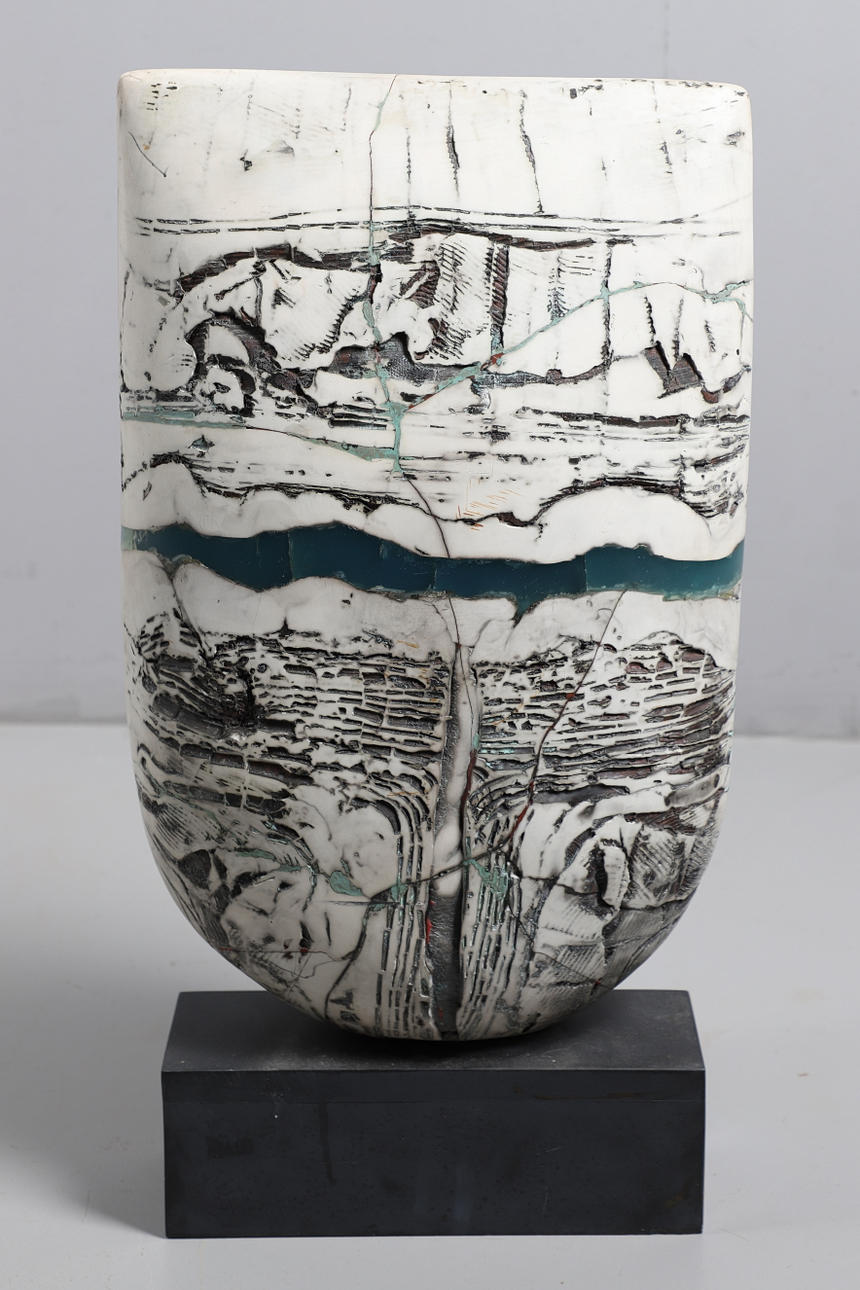 PETER HAYES (B1946) - LARGE RAKU SCULPTURE. Ceramics & Porcelain ...