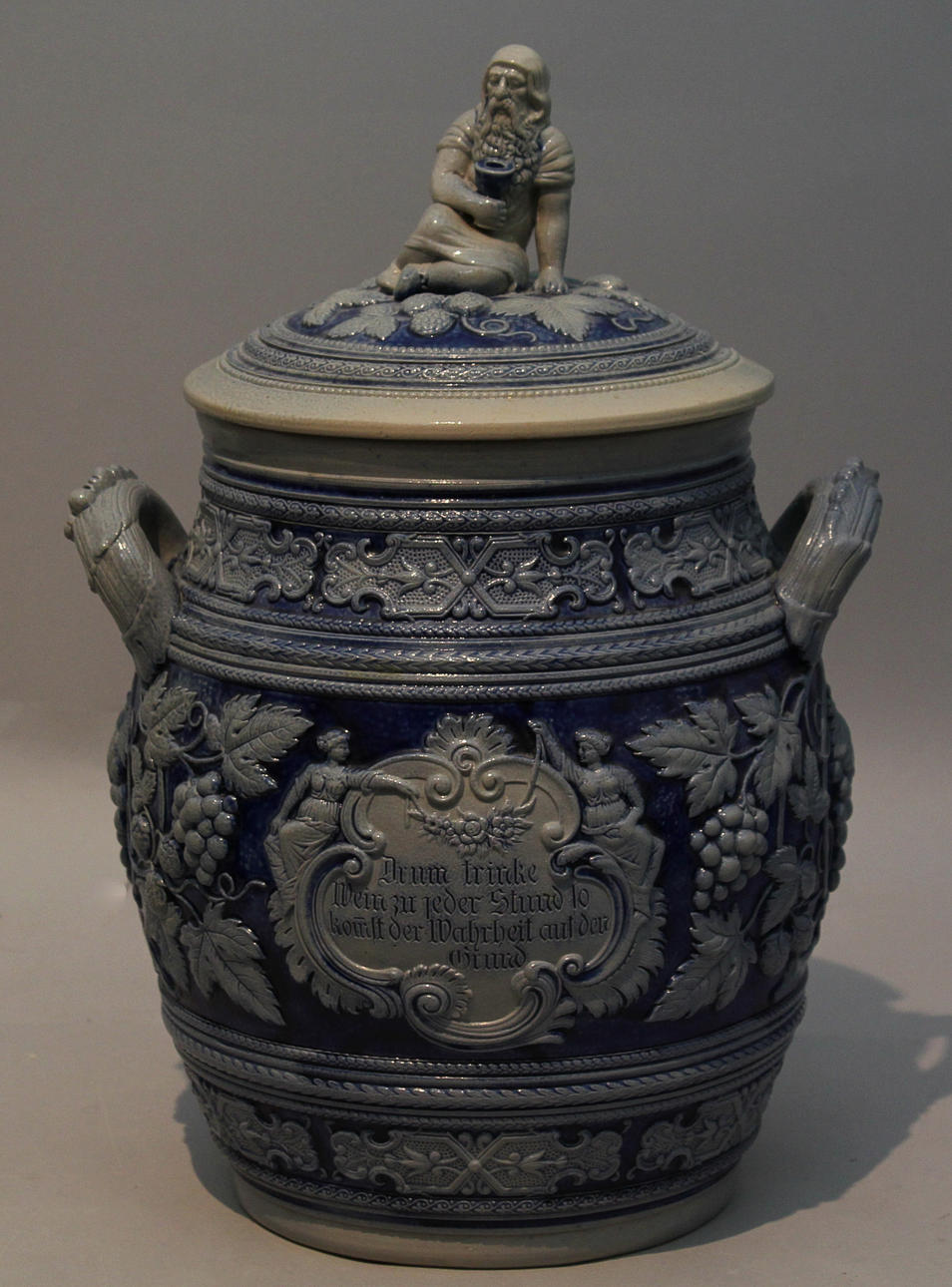 VINKRUS, Stengods. Tyskland 1950/60-tal.