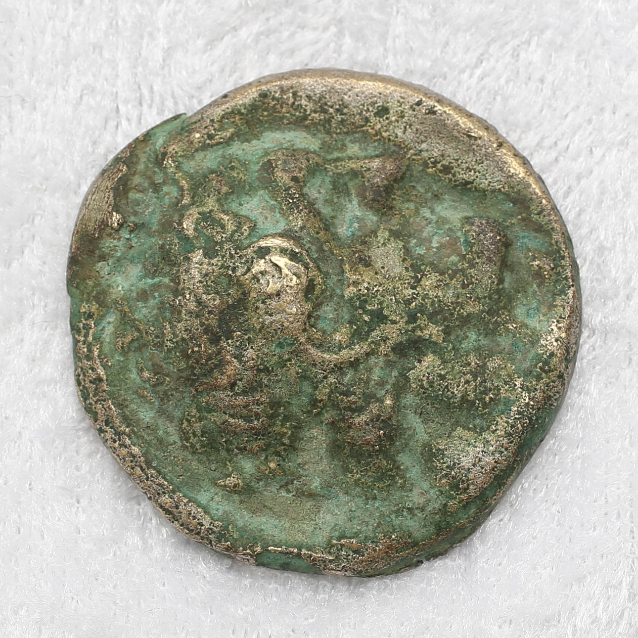 MYNT, antikt, troligen, grekiskt eller romerskt.