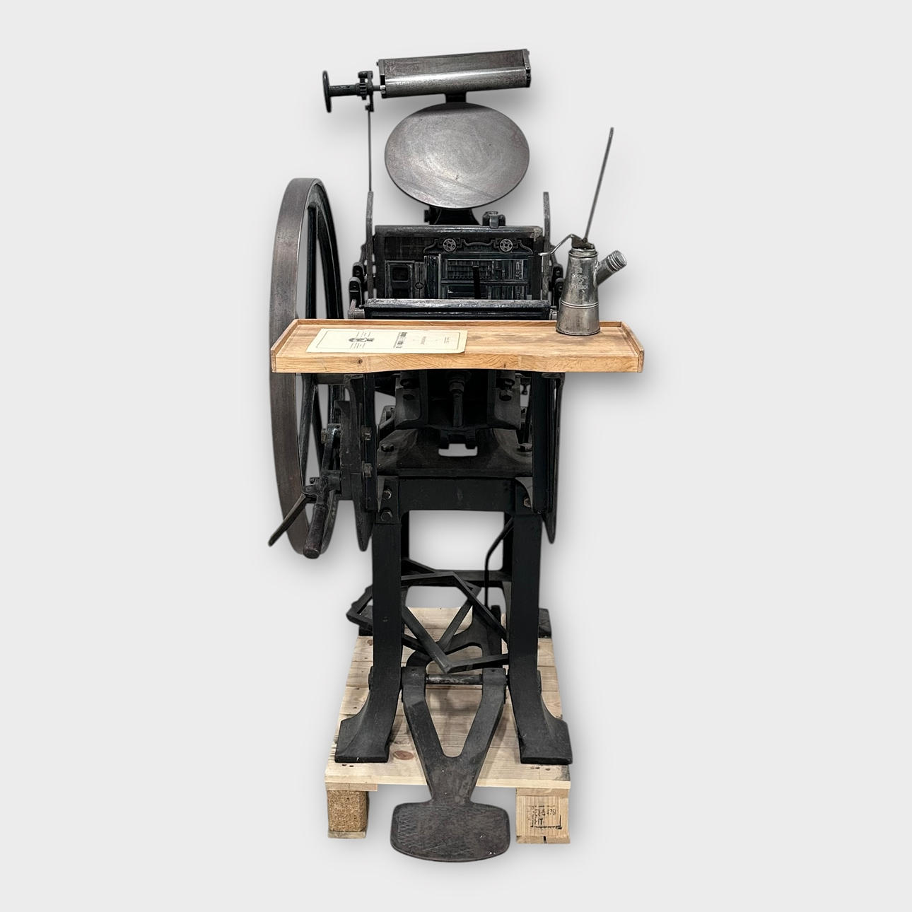 Eine gusseiserne Druckmaschine, 19. Jahrhundert.