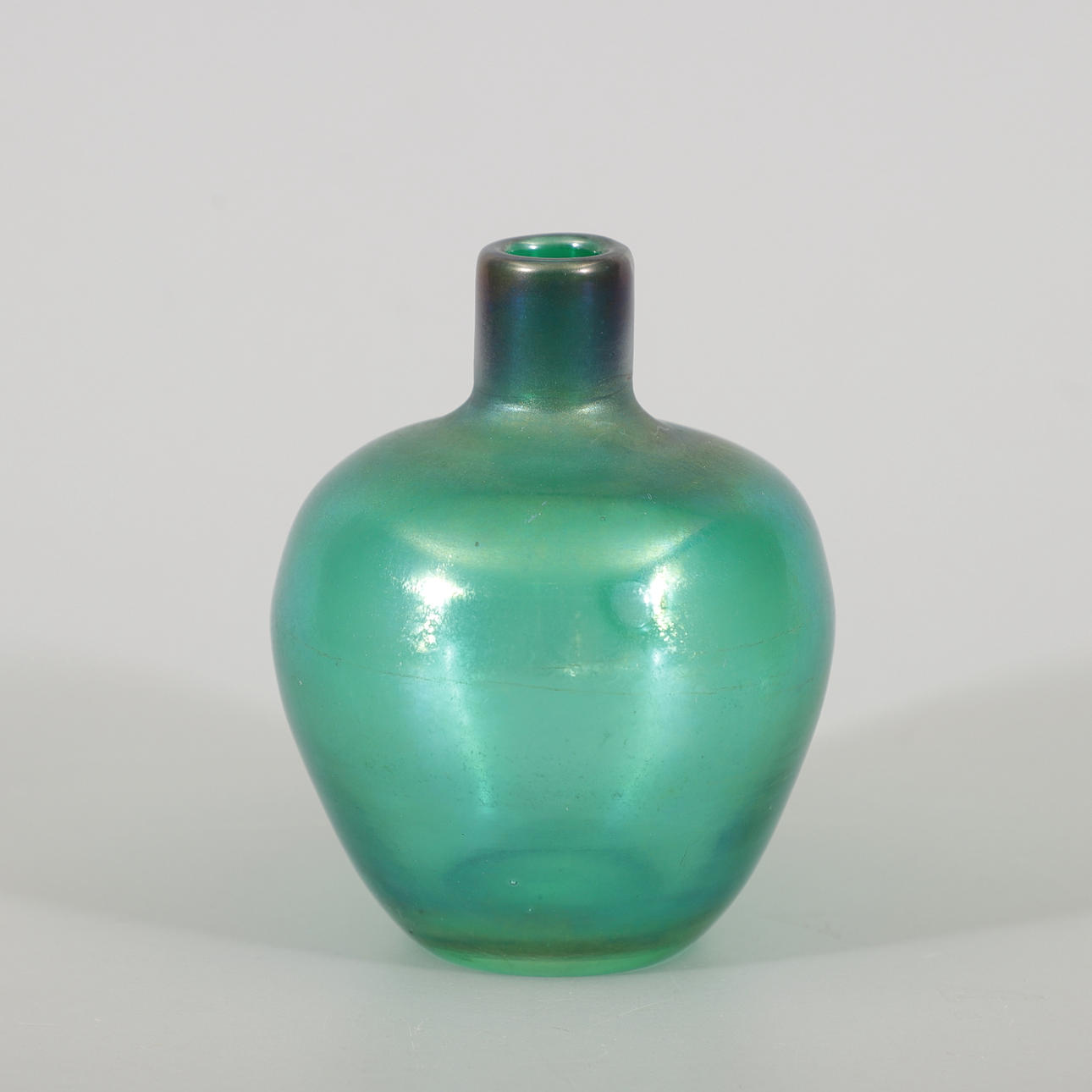 BERTIL VALLIEN. Vas, glas, Kosta Boda.