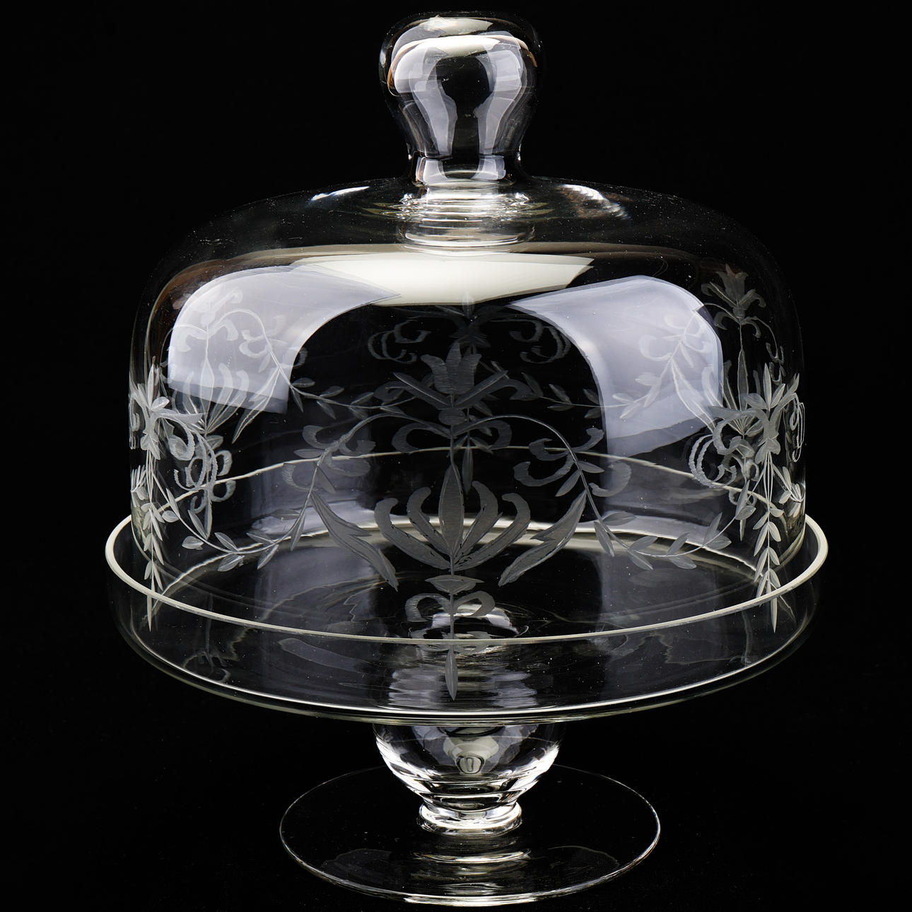 OSTKUPA, glas med gravering.