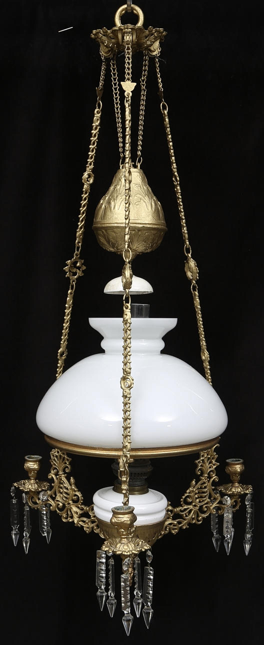 TAKFOTOGENLAMPA med prismor, 18/1900-tal. Total höjd ca. 95 cm.