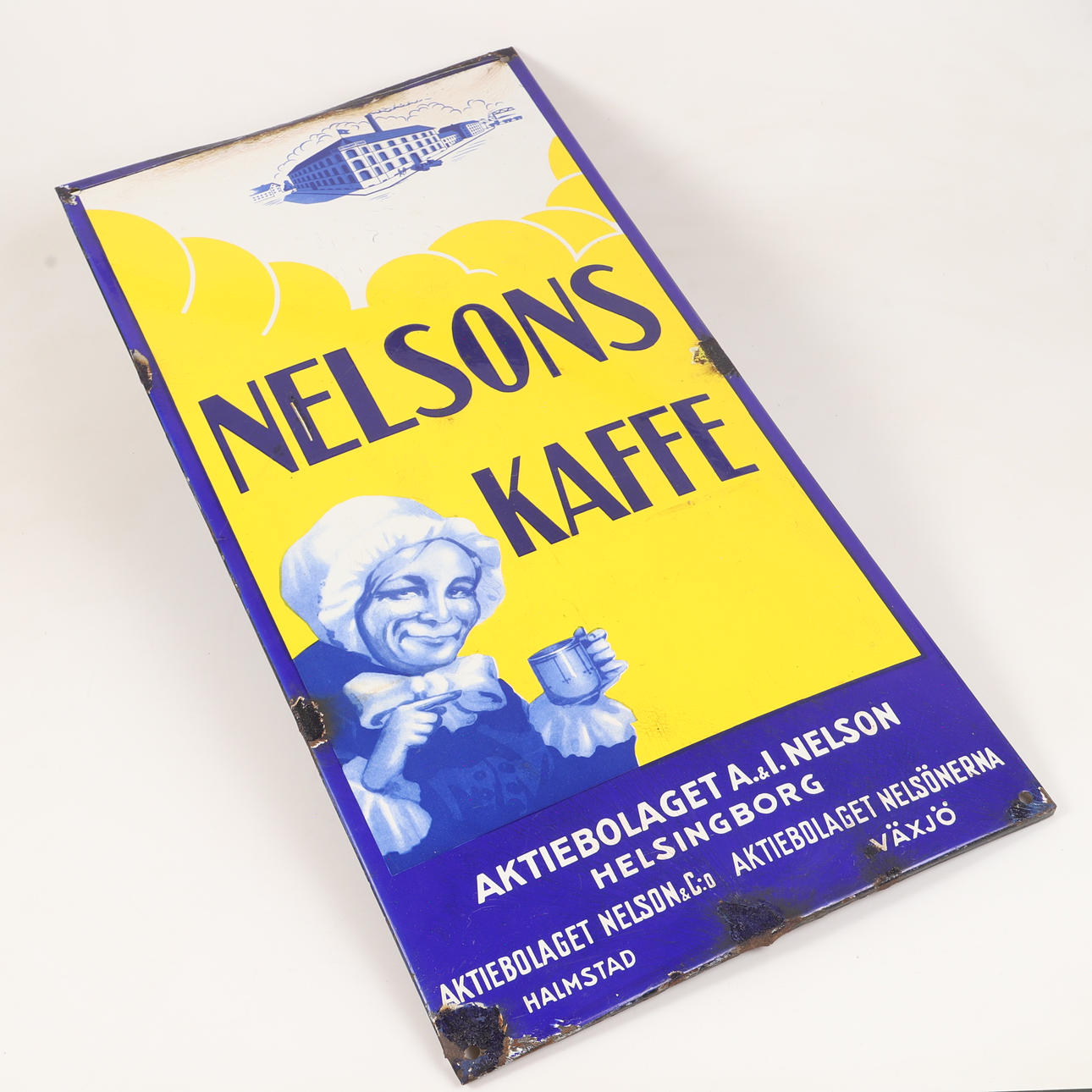 SKILT, „Nelsons Kaffe Helsingborg“, emaljeret plade.