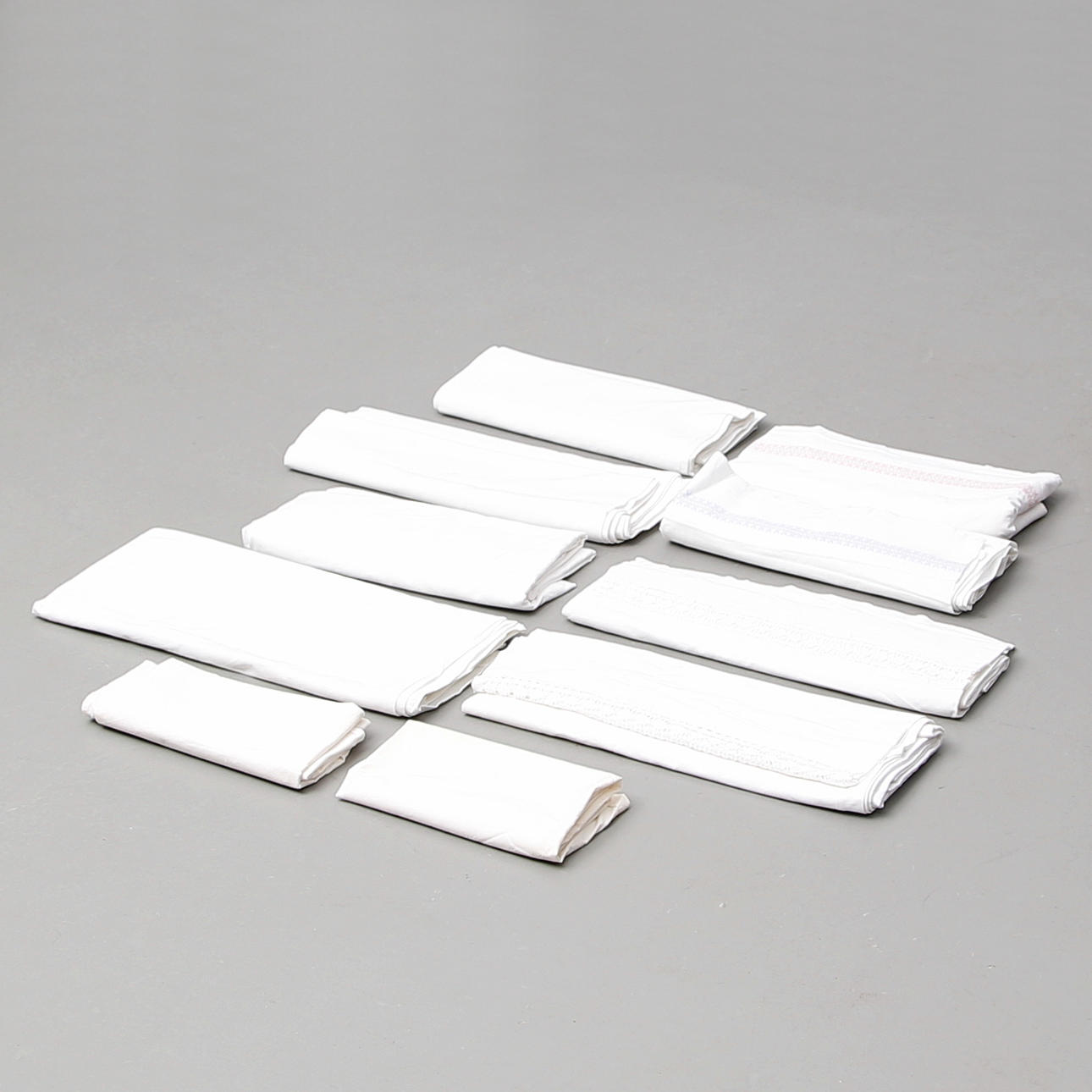 PARTI LINNE, 8 st, under- och överlakan.