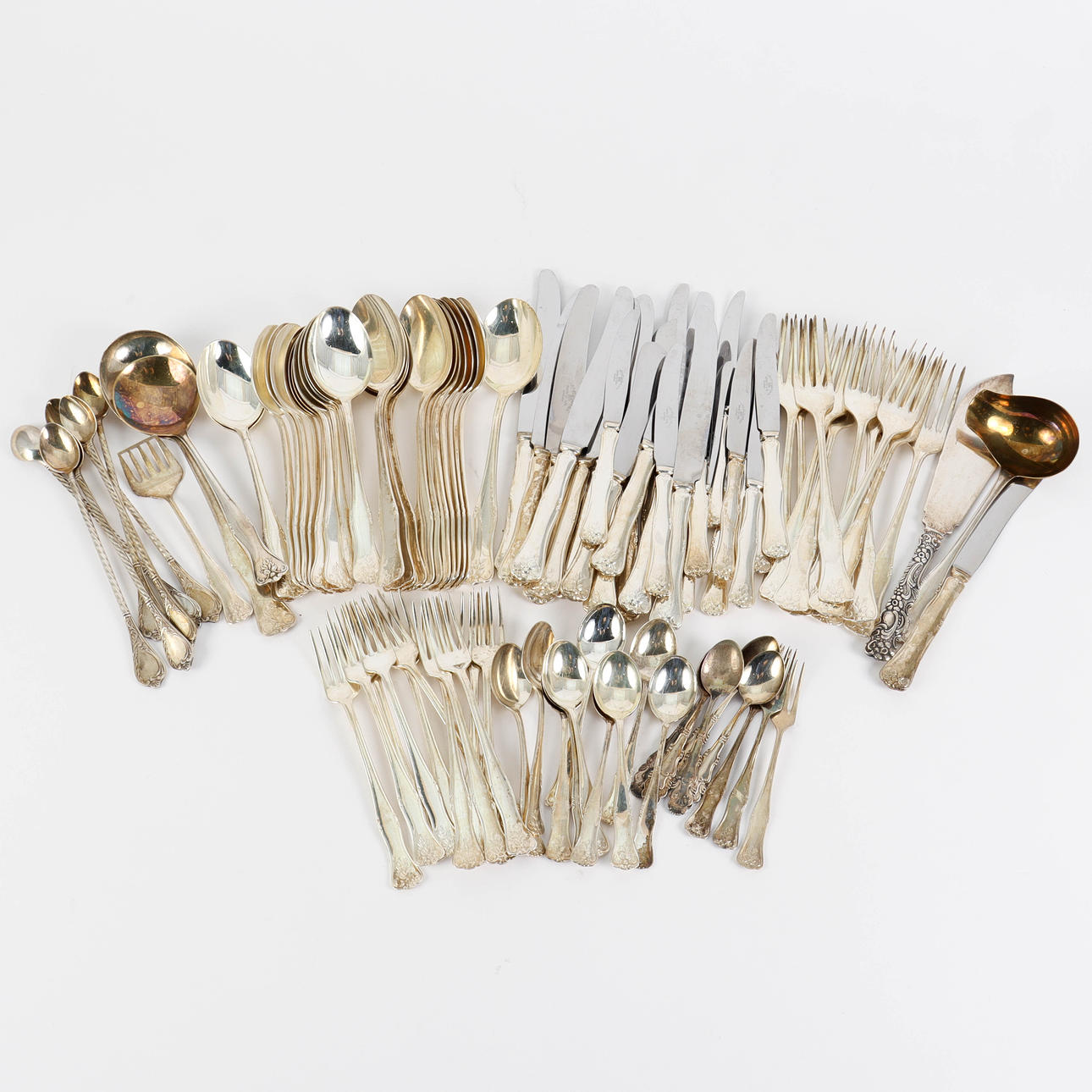 MATBESTICK nysilver 92 delar.