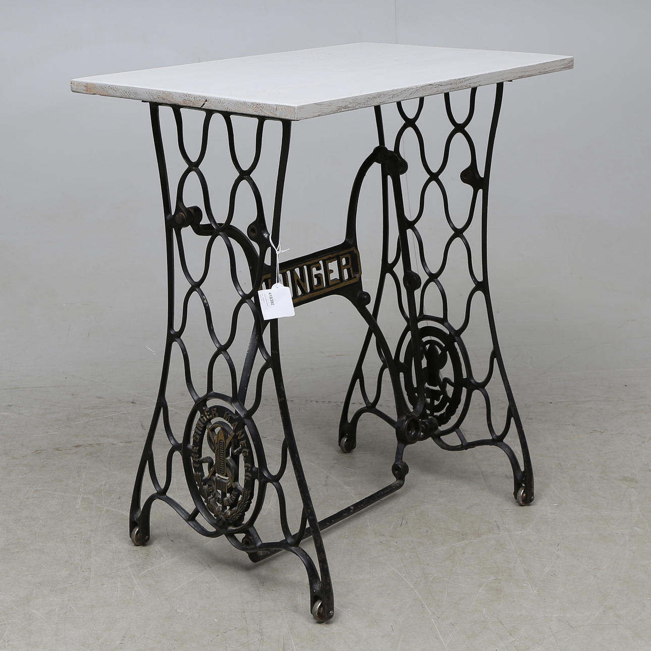 TRÄDGÅRDSBORD, gjutjärn, 1900-tal.