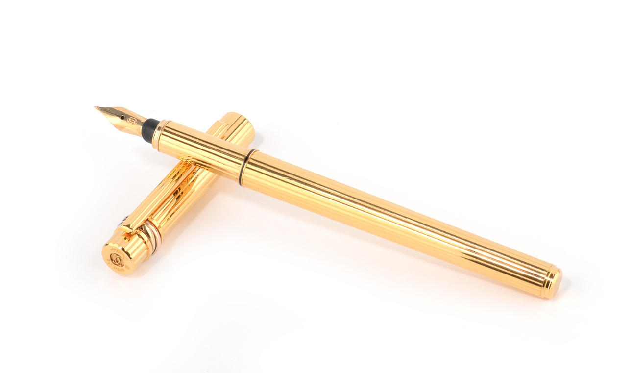 MUST DE CARTIER. reservoarpenna 750 guldspets, guldpläterad, originaletui.