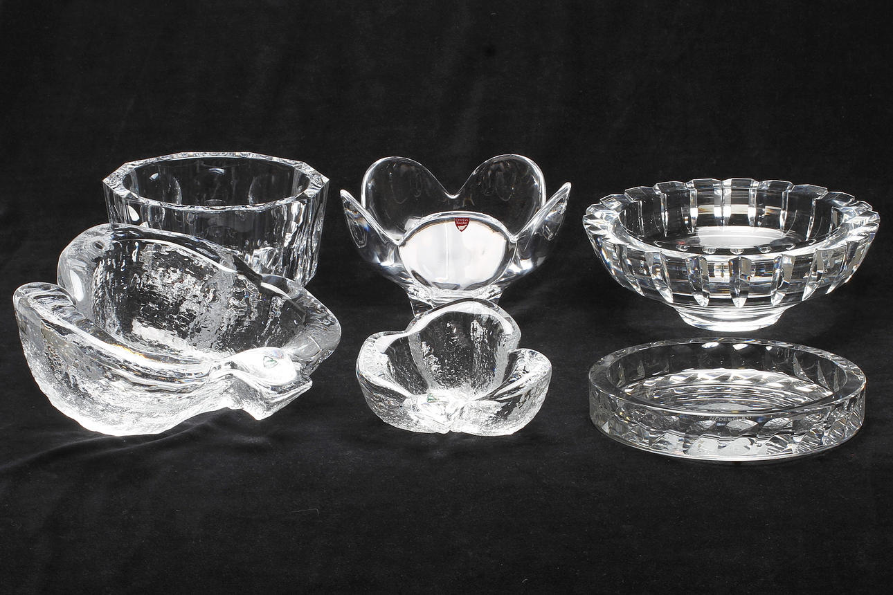 GLASFÖREMÅL, 6 delar, Orrefors, signerade.