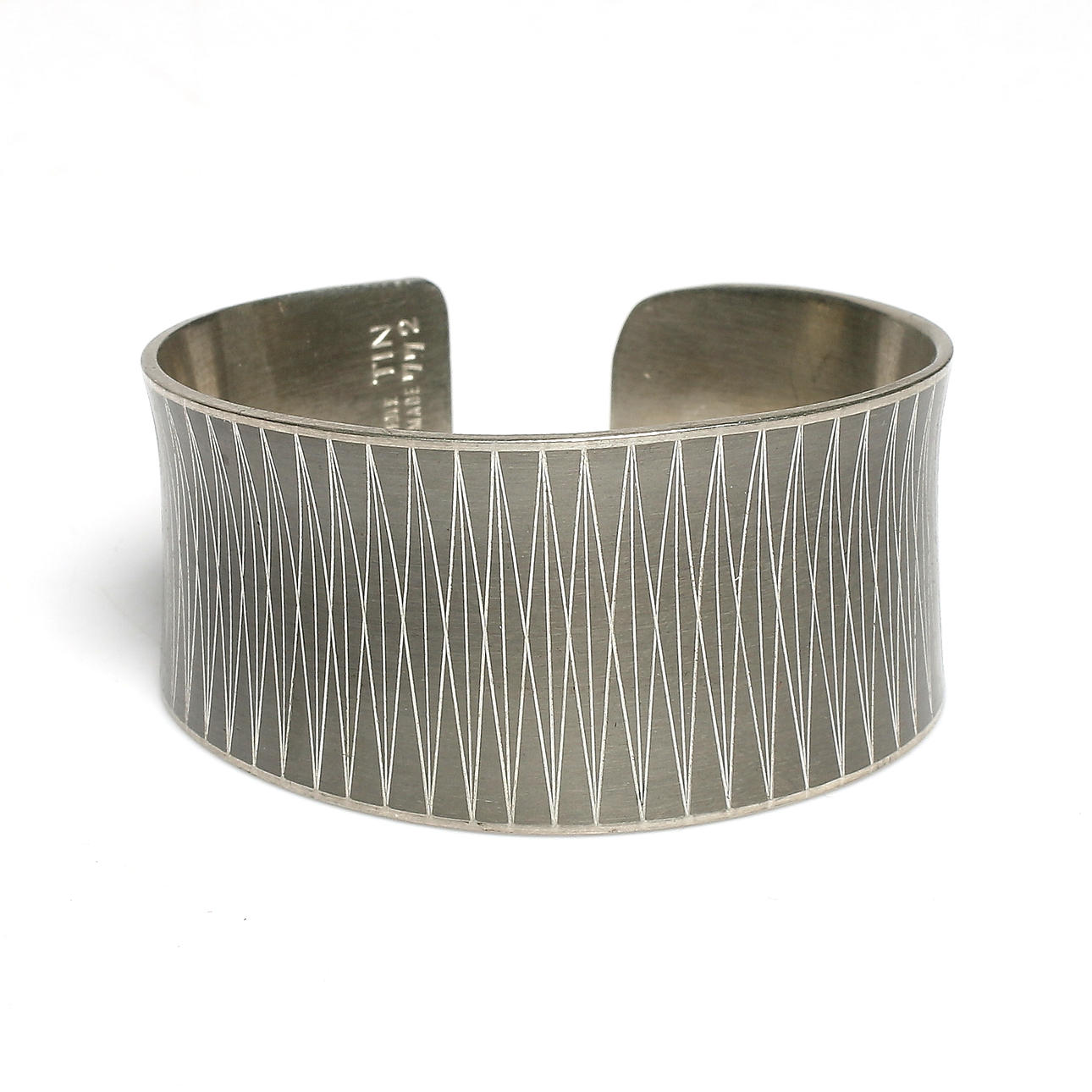 ARMBAND, tenn, Jørgen Jensen Vejle, Danmark, 1900-talets mitt.