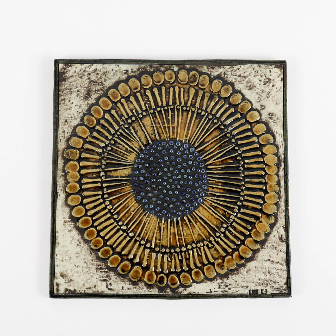 LISA LARSON. Tavla, Gustavsberg.