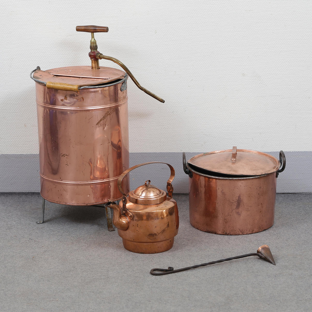 FIRE SPRAYER, POT AND CAULDRON, CUPS.