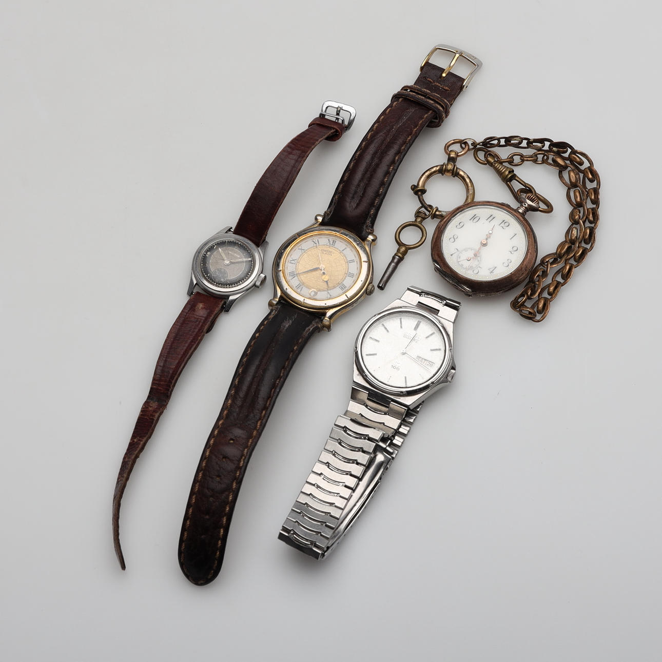 ARMBÅNDSUR 3 stk og LOMMEUR.