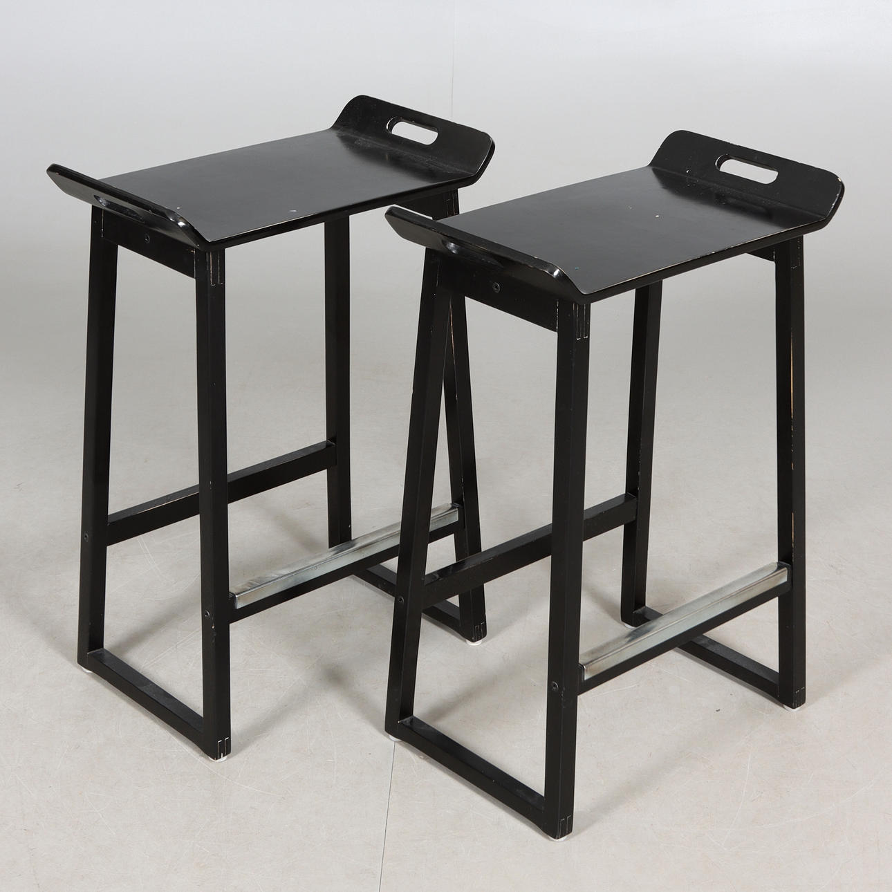 Ein Satz von 2 Barhockern, „Malte“, Ikea.