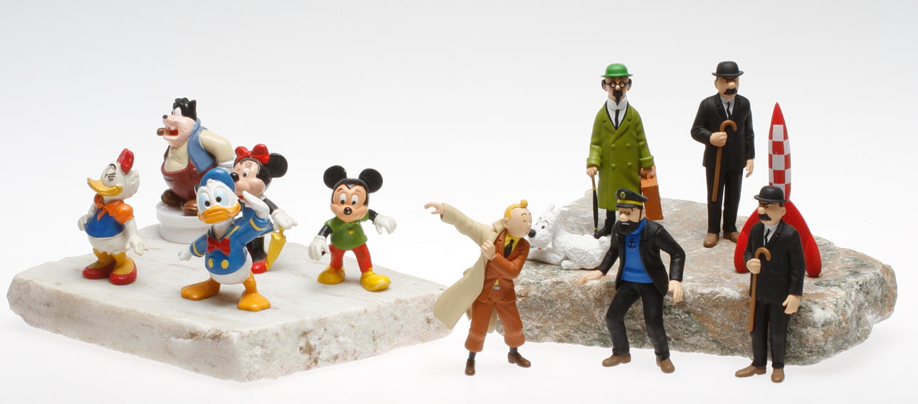 FIGURER, 12 st, Walt Disney och Tintin.