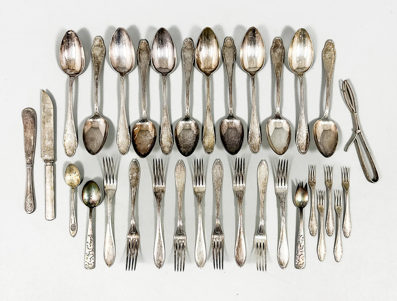 Spoon Silver + 1,45 kg bestik nikkel sølv.